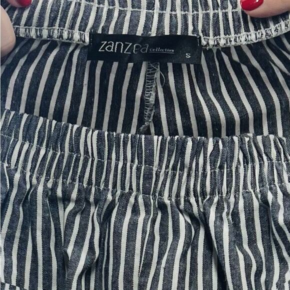 Dark Gray Striped High Rise Women’s Casual Pants Relaxed Fit Size Small - Picture 4 of 4